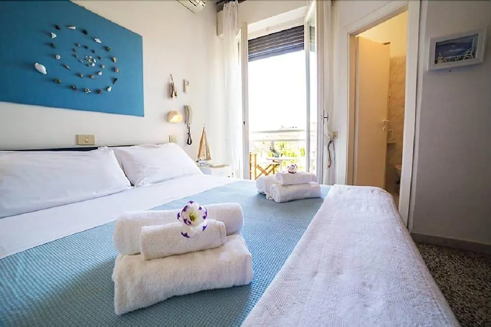 De La Ville Hotel Cattolica Nocleg ze śniadaniem