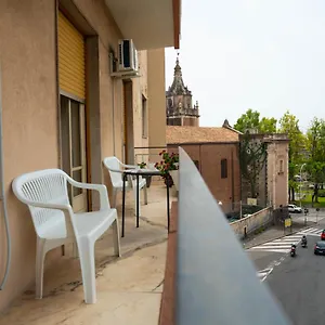 https://da-nonna-tina.taorminaitalyhotels.com